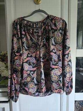 Womens Black Paisley Tie-Neck Blouse - Brand Unspecified